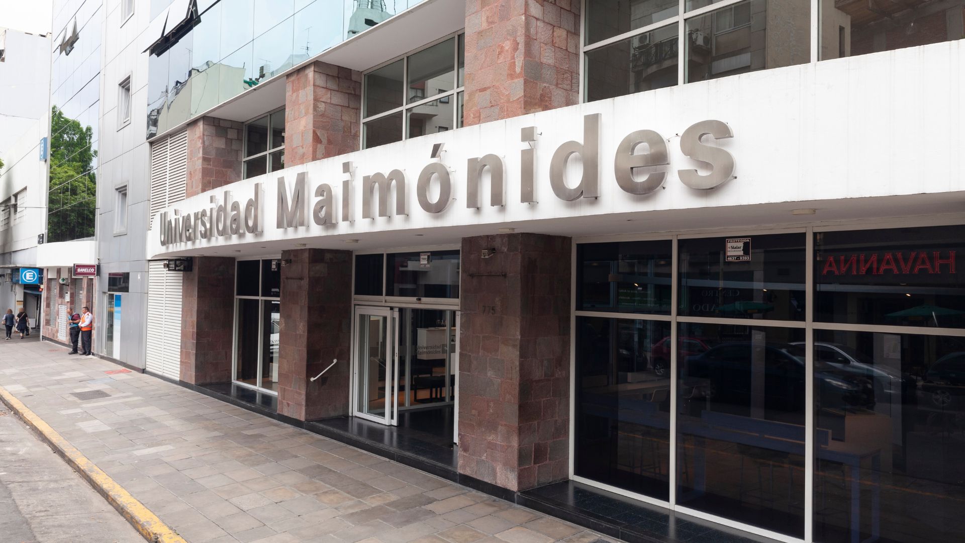 Universidad Maimónides Cover