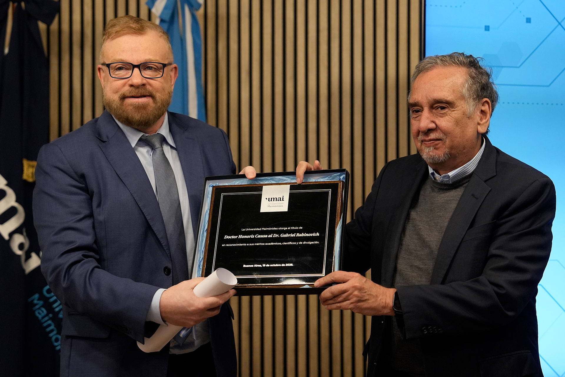 Quién fue el científico que enseñó cómo piensa el cerebro en Argentina UMAI Gabriel Rabinovich recibió el doctorado honoris causa de la Universidad Maimónides